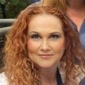 Meet your Posher, Mary r.